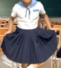 進撃の制服スカート